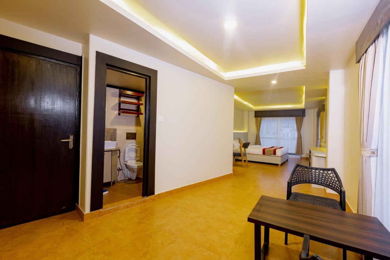 Apartmán Poms Penthouse Pókhara Exteriér fotografie