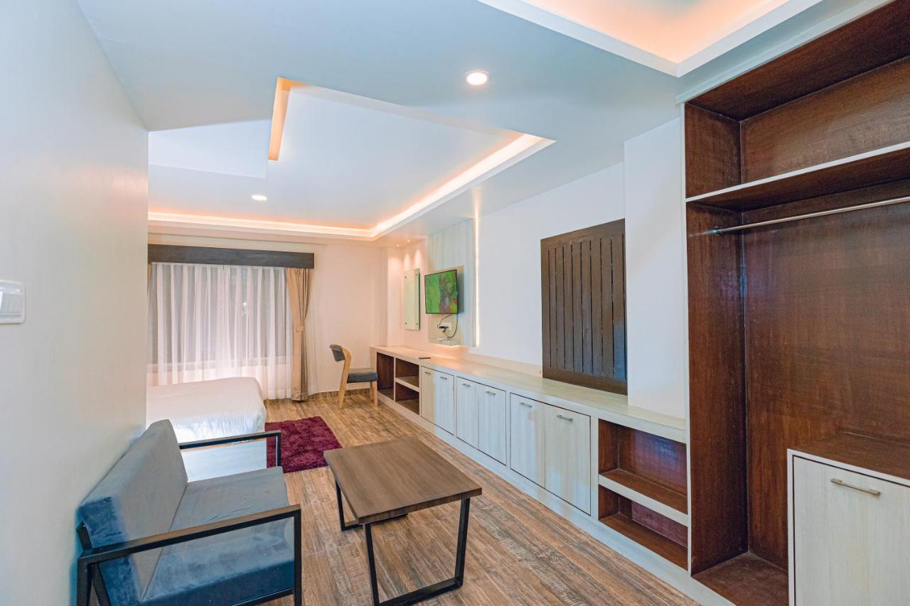 Apartmán Poms Penthouse Pókhara Exteriér fotografie