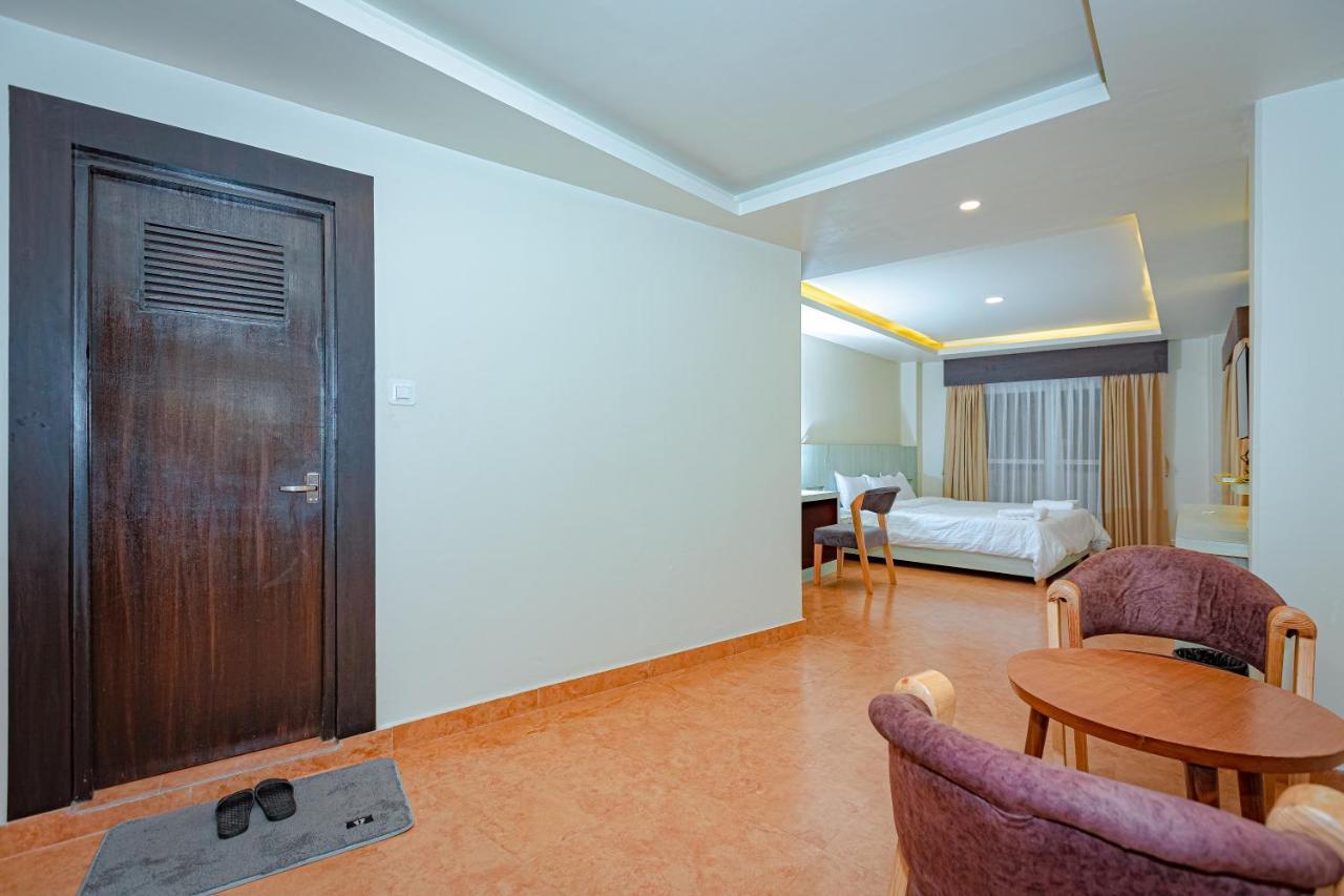 Apartmán Poms Penthouse Pókhara Exteriér fotografie