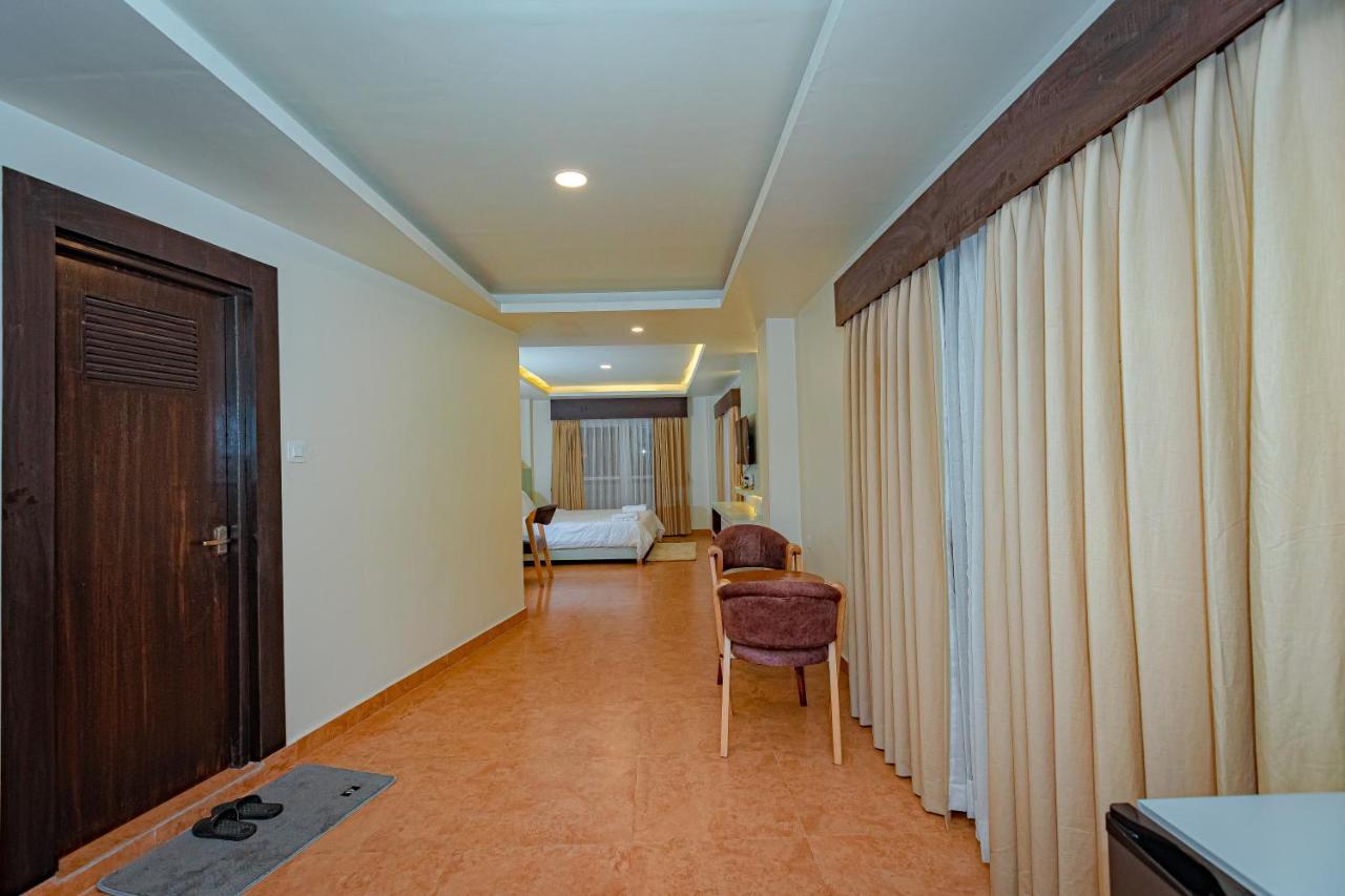 Apartmán Poms Penthouse Pókhara Exteriér fotografie